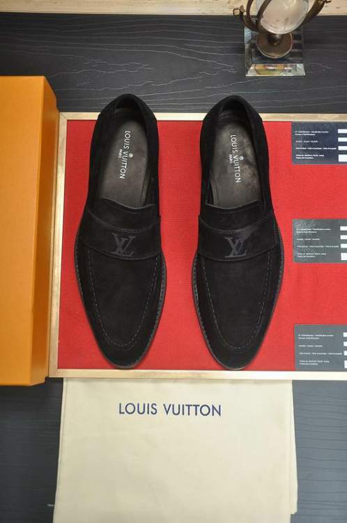 Picture of Louis Vuitton Shoes _SKULVsz38-45mnf065814405
